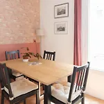 Spacious Duplex Near Montmartre