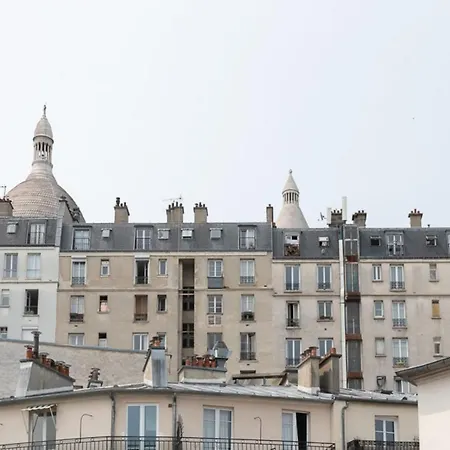 Spacious Duplex Near Montmartre * Parigi